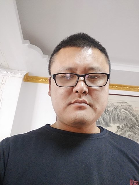 永不言败的第一张照片--威海闪婚服务中心